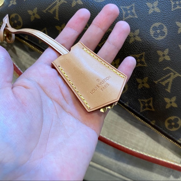 Louis Vuitton berri PM monogram shoulder bag - Picture 9 of 15